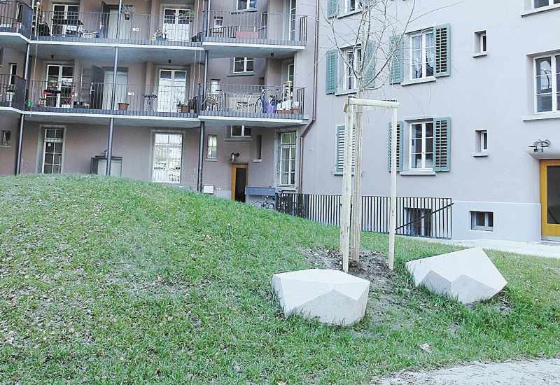 SulserDesign_Sitzelement_Siedlung Sihlfeld, Zürich SulserDesign_Sitzelement_Siedlung Sihlfeld, Zürich