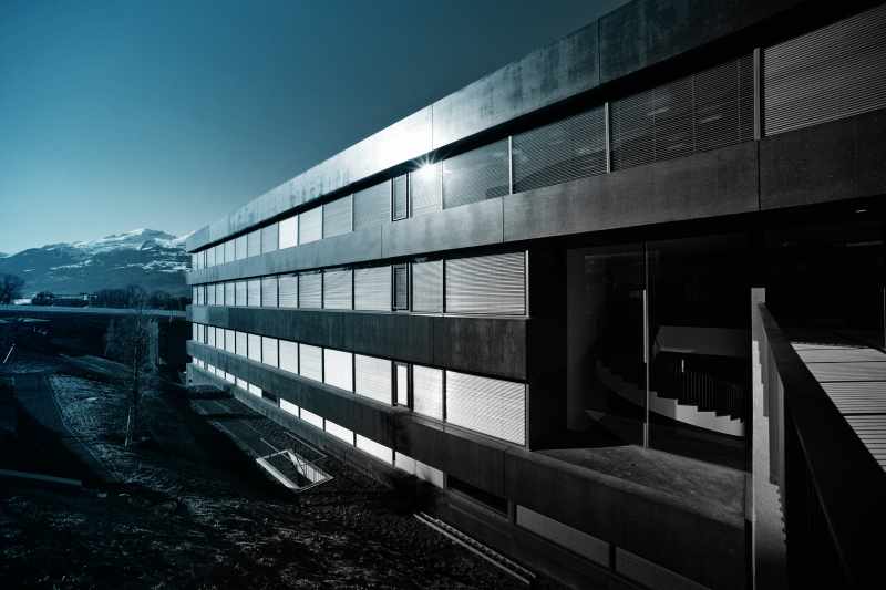 sulsertotal_Fassadenelemente_Sichtbeton_innovationscenter_hilti_ag_schaan_1.jpg