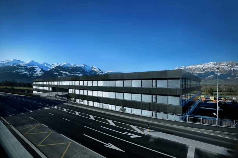 sulsertotal_Fassadenelemente_Sichtbeton_innovationscenter_hilti_ag_schaan_4.jpg
